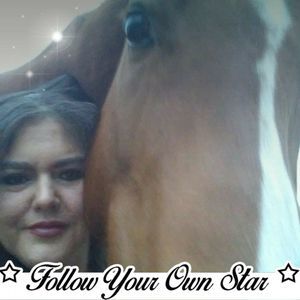 Meet your Posher, Christy